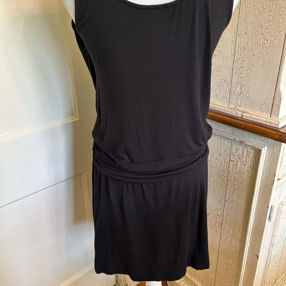 VENUS Black Cowl Neck Sleeveless Midi Dress - Picture 6 of 14